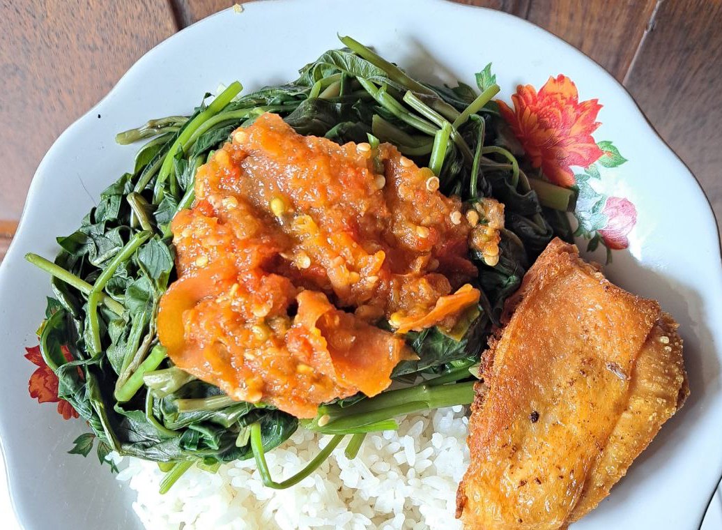 Begini Cara Memasak Plecing Kangkung yang Pedas dan Segar, Berikut Resep Lengkapnya