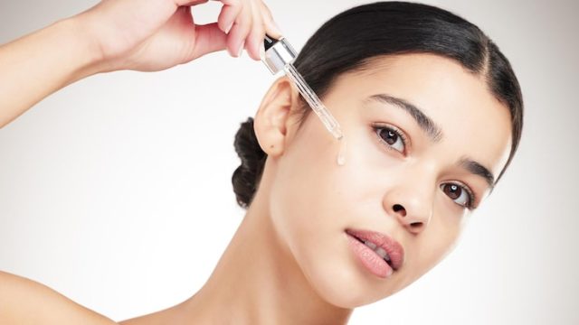 10 Produk Kosmetik Wajah Aman BPOM yang Bisa Dipercaya, Cek Rekomendasinya!