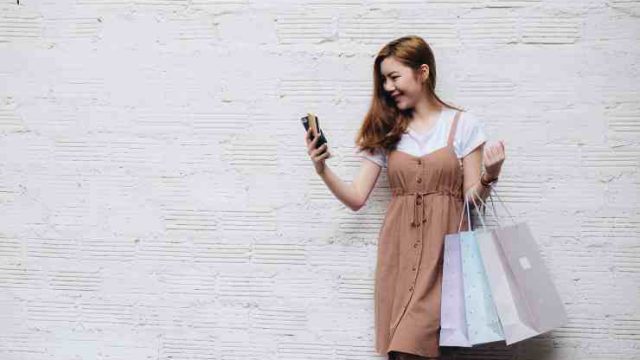 12 Produk Kecantikan Paling Populer di Shopee yang Diburu Gen Z, Salah Satunya Serum Wajah!