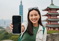 Ilustrasi Cwe Suka Traveling