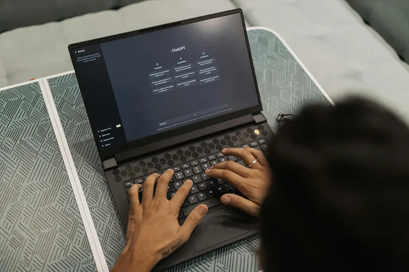 AI Generatif Ubah Cara Hidup Kita dari Chatbot ke Desain Rumah