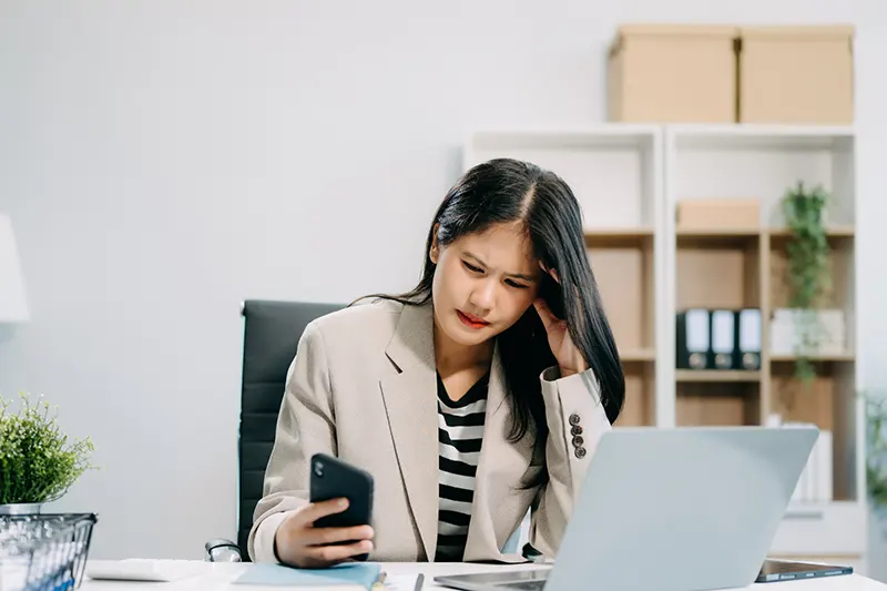 Mengatasi Overthinking di Era Digital yang Serba Cepat